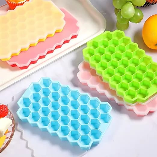 Silicone Honeycomb Ice Tray with Lid — 37 Cubes |  Food Grade | BPA Free